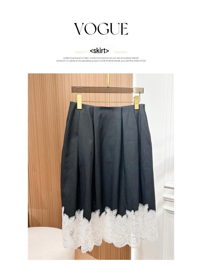 2025 Winter Romantic French Lace Trim Vintage Hip-Hugging Women's Skirt