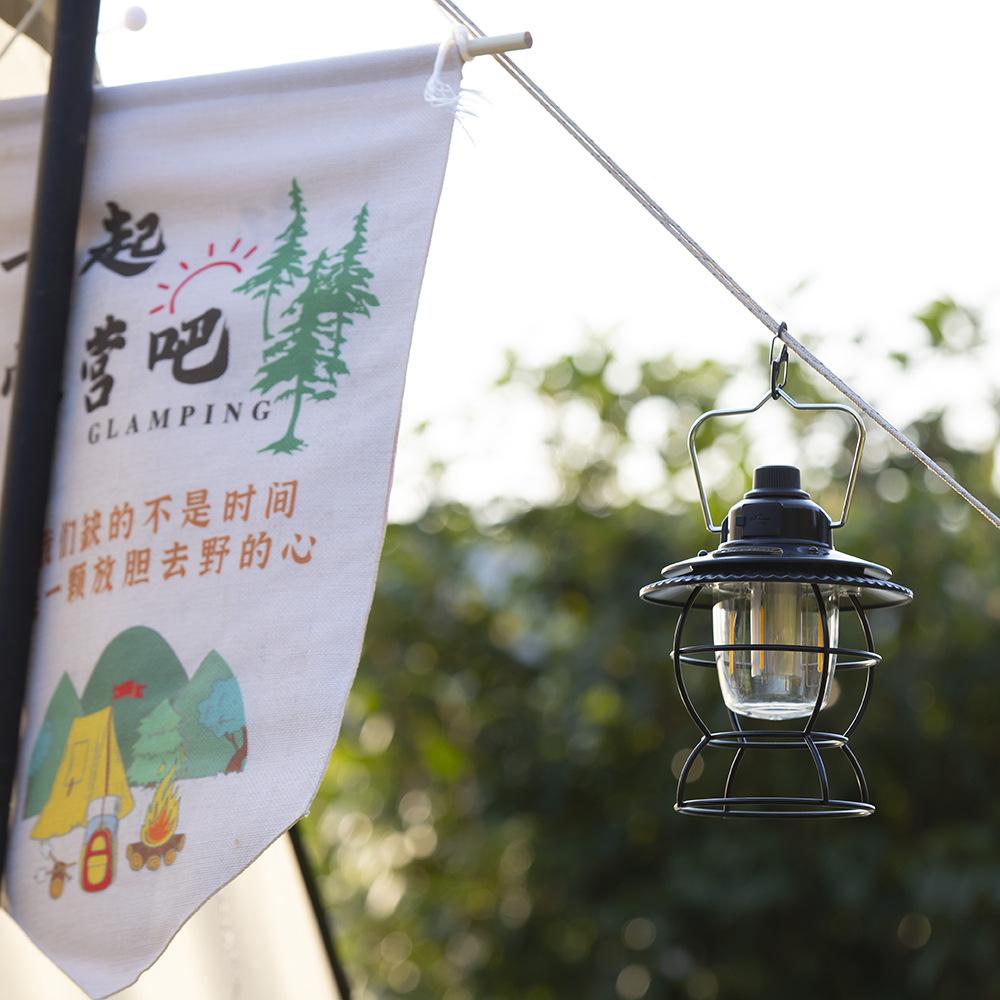 Outdoor retro camping light LED camping light atmosphere light tent horse lantern camping rechargeable camp light portable hanging light