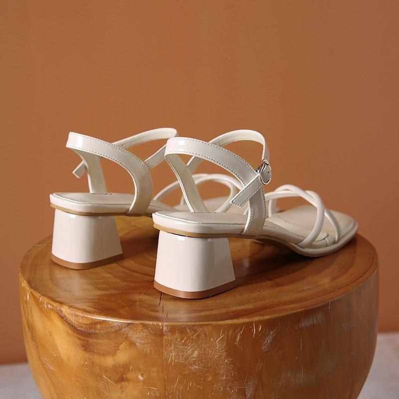 Women's Fashion Sandals Square Toe Open Toe Rough Heel One-line Buckle Shoes Dress Simple Retro Summer Women Sandalias De Mujer