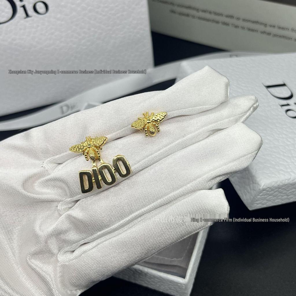 Golden Bee Asymmetrical Earrings for Women: Unique Design