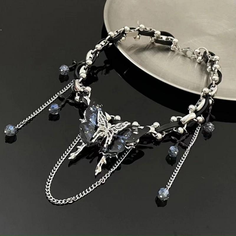 Edgy Leather Butterfly Choker Necklace Women Minimalist Statement Locket Chain Sweet Punk Style Lightweight Adjustable