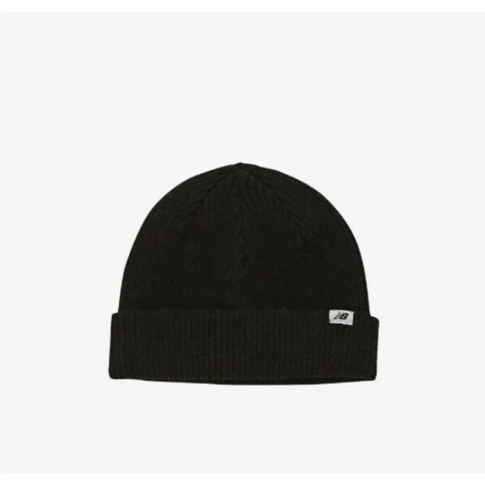 New Balance Kids Essentials Beanie Hat BB NK8BEF601U 19 25 1.NK8BEF601U 19/FREE