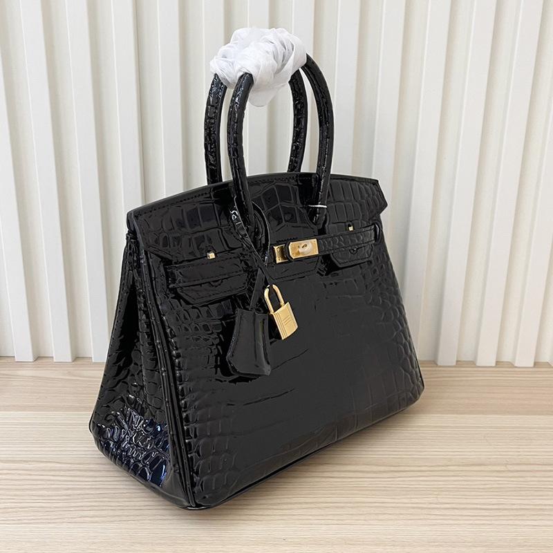 2025 New first-layer cowhide crocodile pattern, cross-border fashion genuine leather women's bags, handbags, shoulder messenger bags