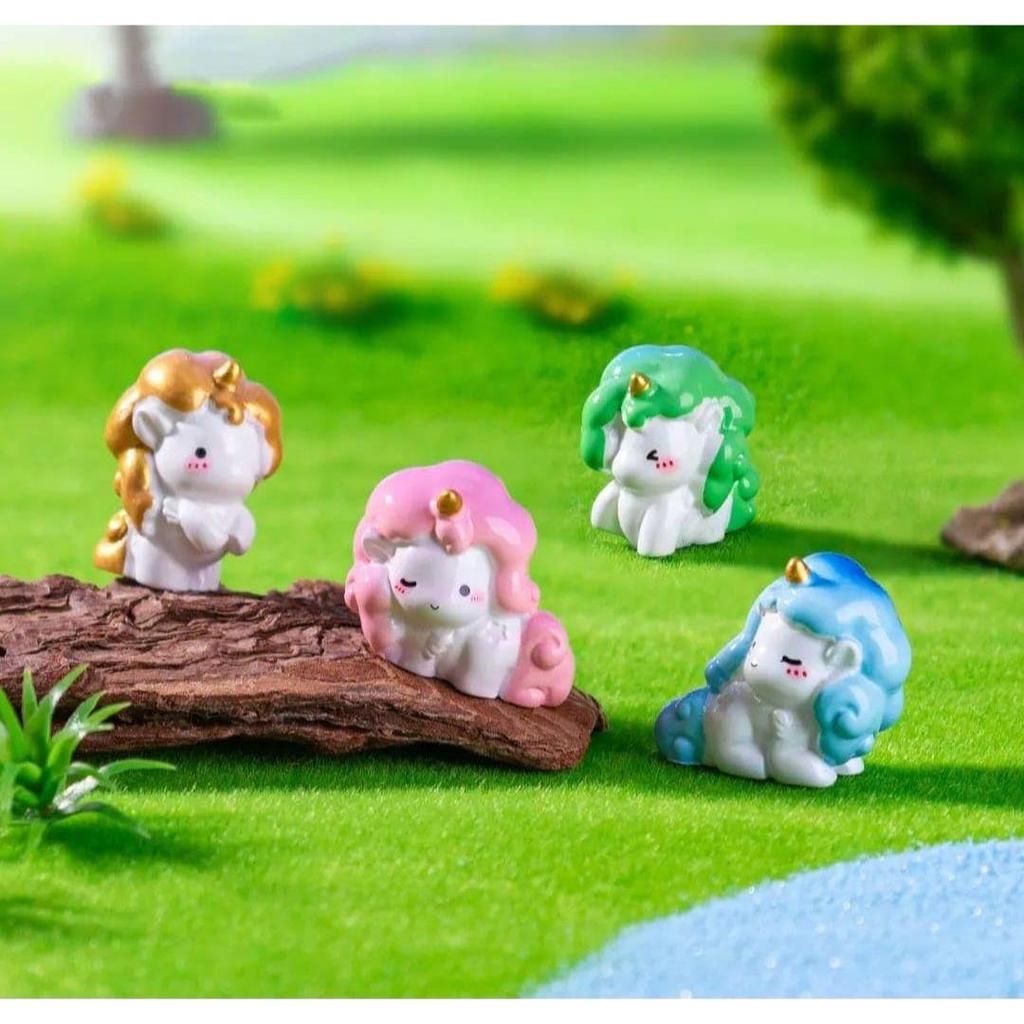 (4Pcs Magical Unicorn Miniature) Miniature Showpiece Set for Home Decor,Car Dashboard,Valentine,Living Room,Gifts Figurines,Cake Decoration Items