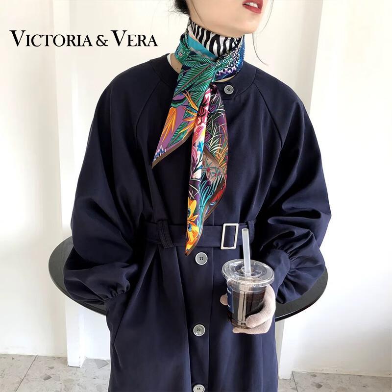 VICTORIA&VERA Mulberry Silk Floral Scarf