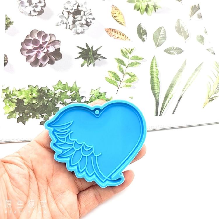 Angel Wings Keychain Silicone Mold Pendant Handmade Mold Birthday Gift Jewelry
