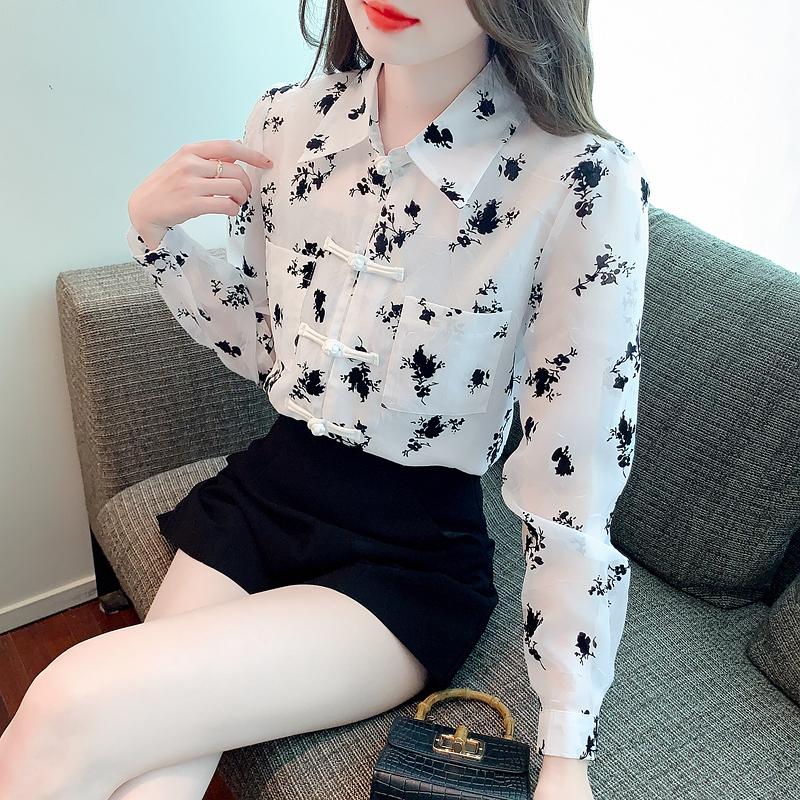 New 2024 Chinese Style Fashion Long Sleeve Office Lady Turn Down Collar Pocket Print Chiffon Blouse Shirt Women Tops Blouses Shirts J500