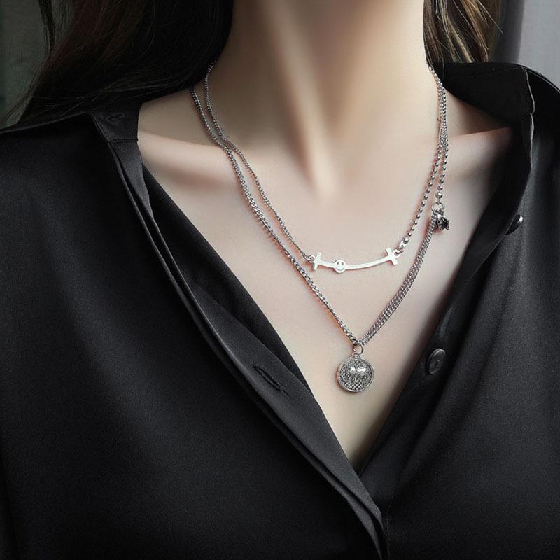 Women's Light Luxury Washable Titanium Steel Hip Hop Clavicle Necklace - Trendy Cold Style Sweater Chain Accessories