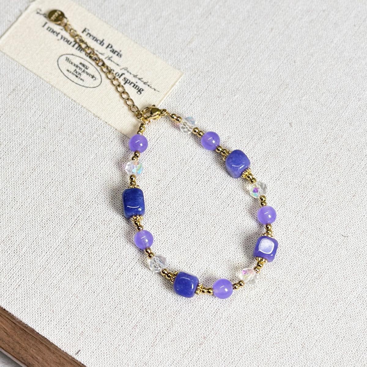 Яркое ожерелье из агатовых бусин: Универсальная ретро цепочка на ключицы