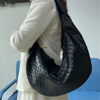 Popular Woven Bag, Oversized Fashion Kink Bag, New Large-capacity Shoulder Bag In Stock.