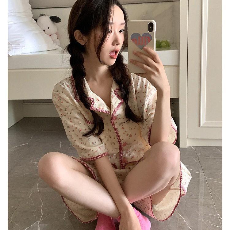 Internet celebrity new full print cranberry floral pajamas women s summer short-sleeved shorts cardigan red edge two-piece loungewear S
