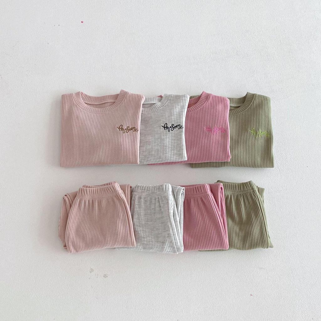 Spring Arrival: Unisex Waffle Knit Two-Piece Set for Toddlers & Kids with Letter Embroidery - Korean Style Home Wear