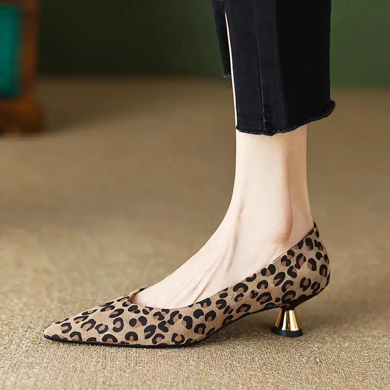 Fashion French Leopard-print Single Shoes Female Pointy Temperament Kitten with 2025 New Suede Mid-heel Pumps
