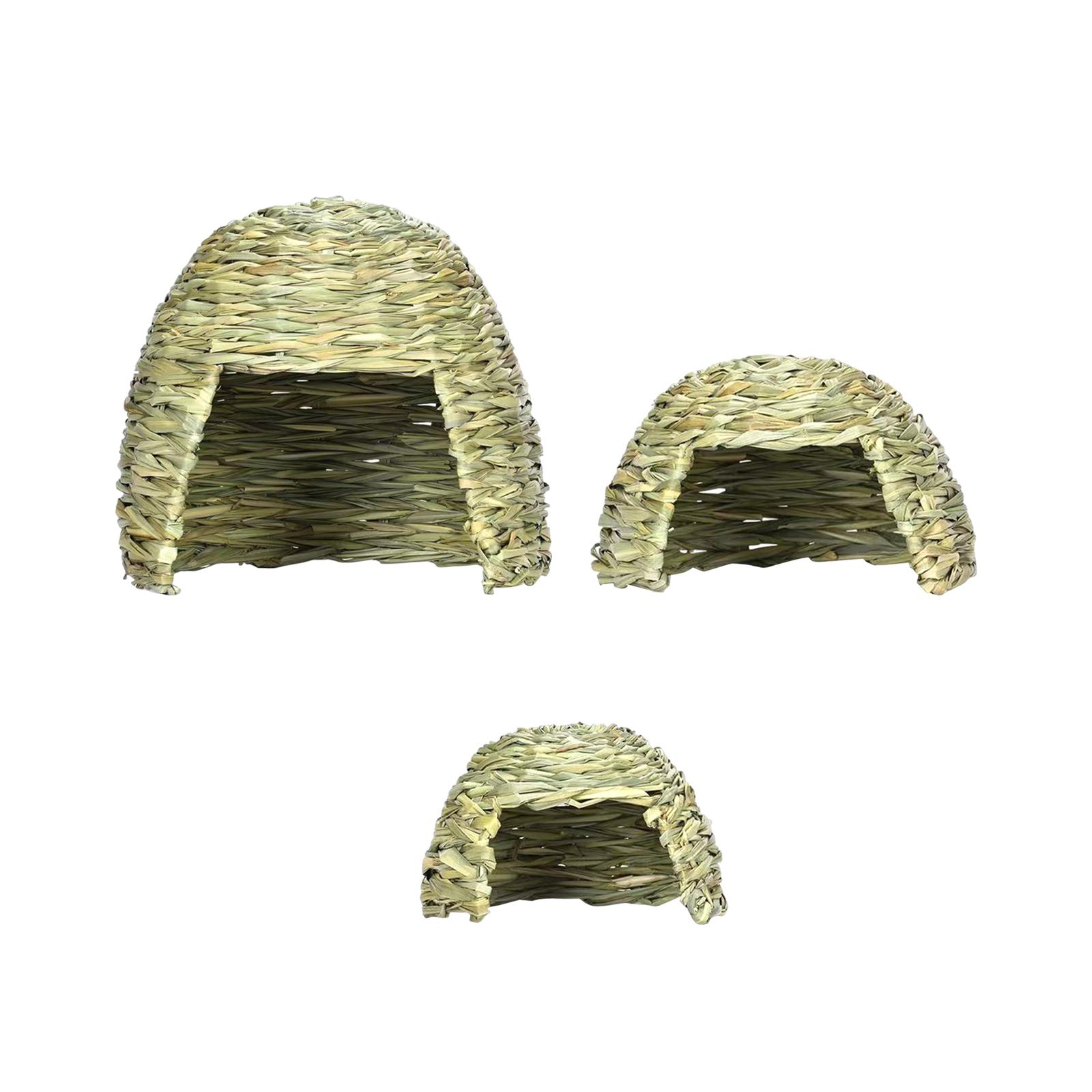 

Warm Hideaway Hut Straw Woven Winter Comfortable Bunny Grass Tunnel for 21cmx14cm