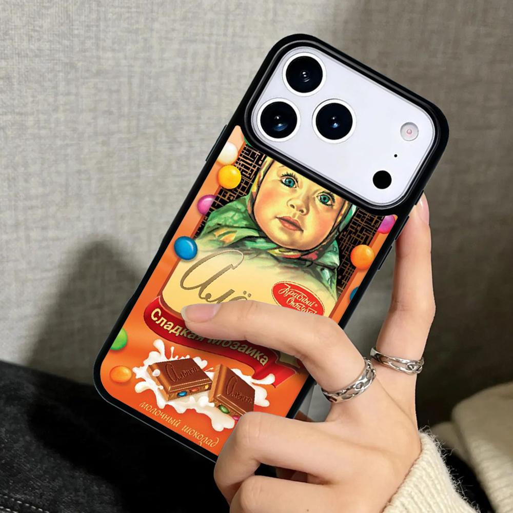Capa Case for iPhone 17 Air 16 Pro Max 15 Plus 11 13 Mini 14 12 Back Phone Cover Cute Russian Dolls Matriochkas