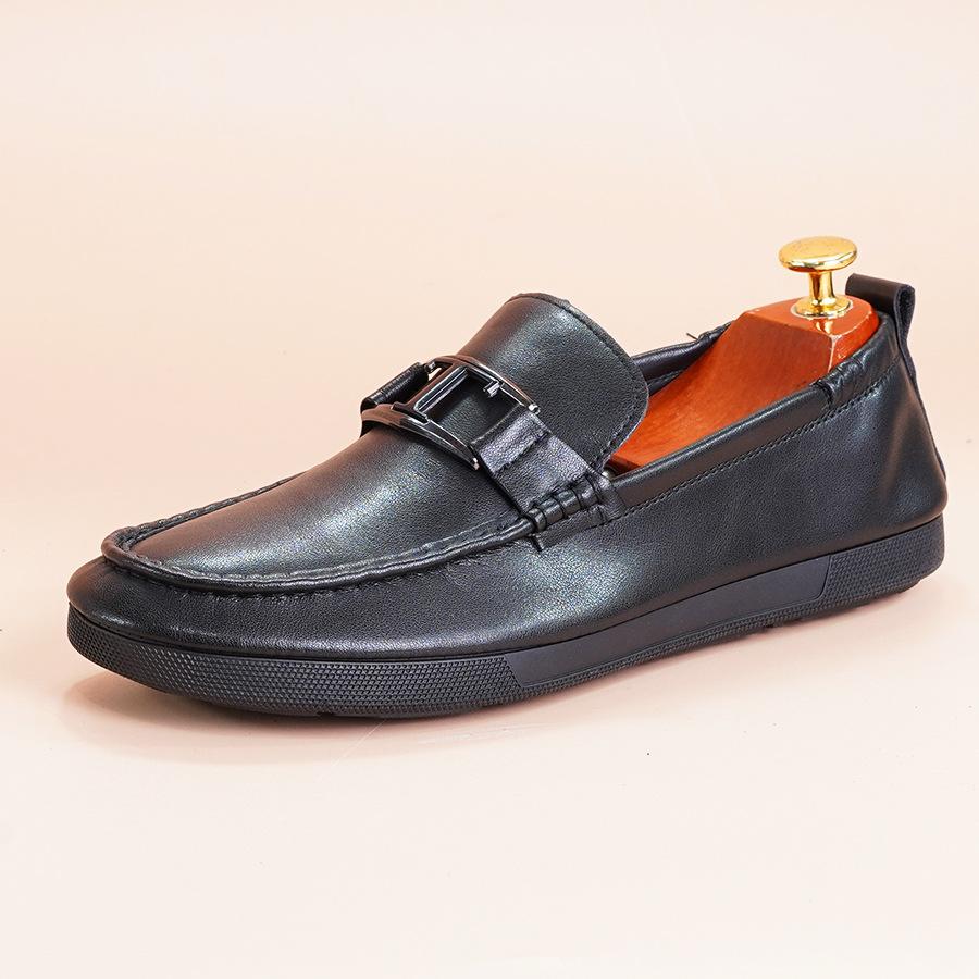 2025 Spring New Loafers Men's Fashion Business Casual Leather Shoes Men's Breathable and Comfortable One-pedal Doudou Shoes