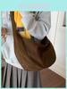 Canvas Duffle Bag With Zipper Pocket For Casual Travel And Daily Use