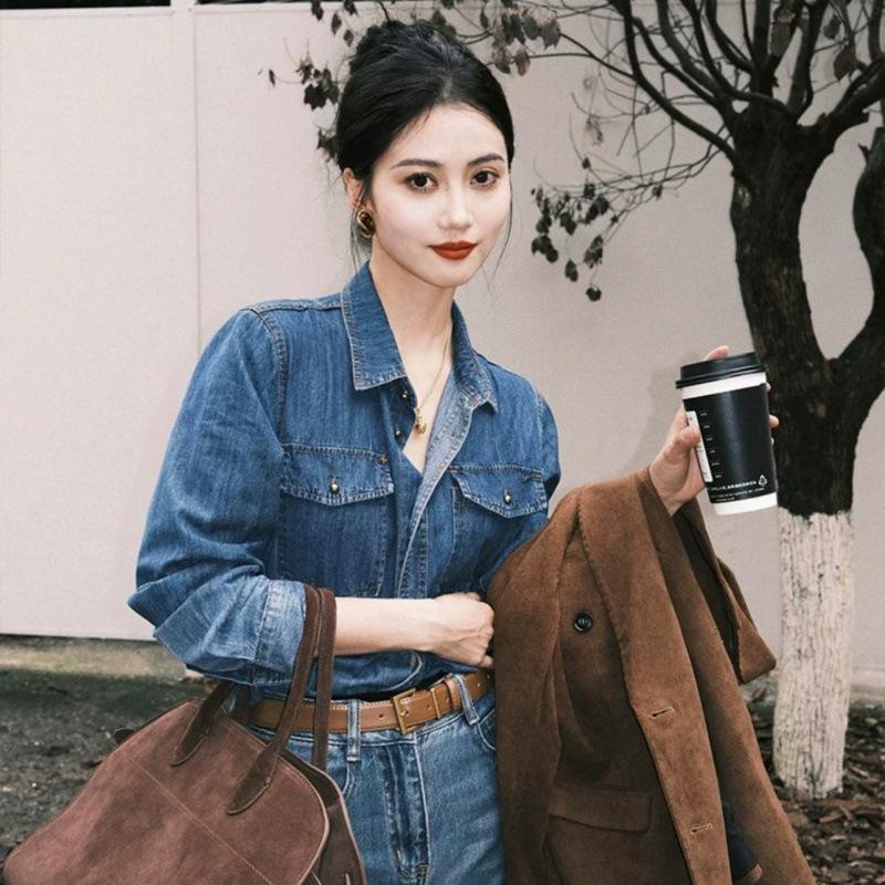 

Hong Kong Retro Layered Denim Shirt for Women - Spring/Autumn Loose Fit, Unique Inner Layer, Stylish and Chic 2XL