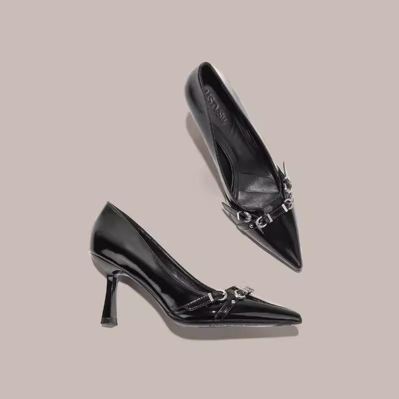 

Легкие и красивые женские туфли на высоком каблуке 2025 весна и осень новая французская темпераментная модель лодочки на шпильке с острым носком под юбку 34