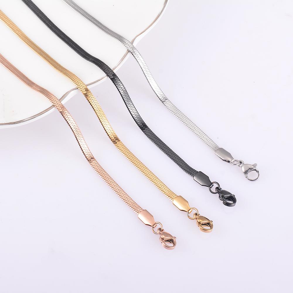 Bracciale a maglia piatta serpente in acciaio inossidabile larghezza 3 mm per donne ragazze catena a maglia spina di pesce regolabile 4 colori