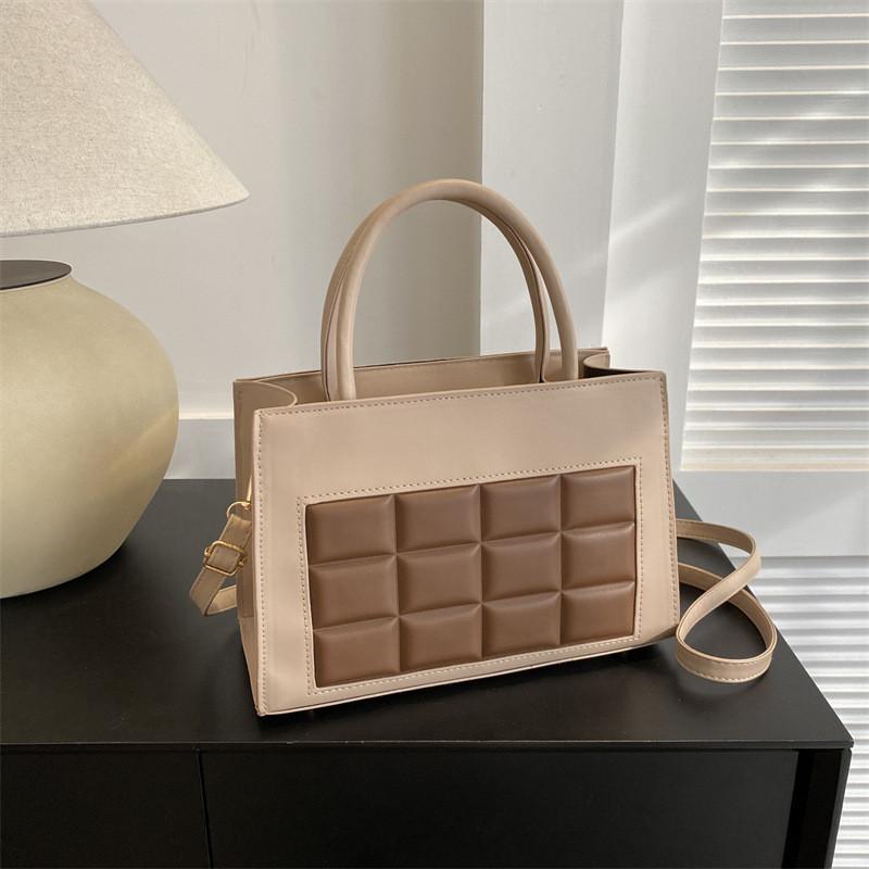 Vintage Large Capacity Handheld Square Bag For Women Stylish Trendy Design 2024