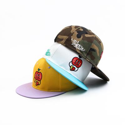Schirmmütze frisch flacher Schirm weicher Oberteil Stickerei Cartoon Baseballkappe Hip Hop Hut Herren und Damen neu vielseitig zeige kleines Gesicht