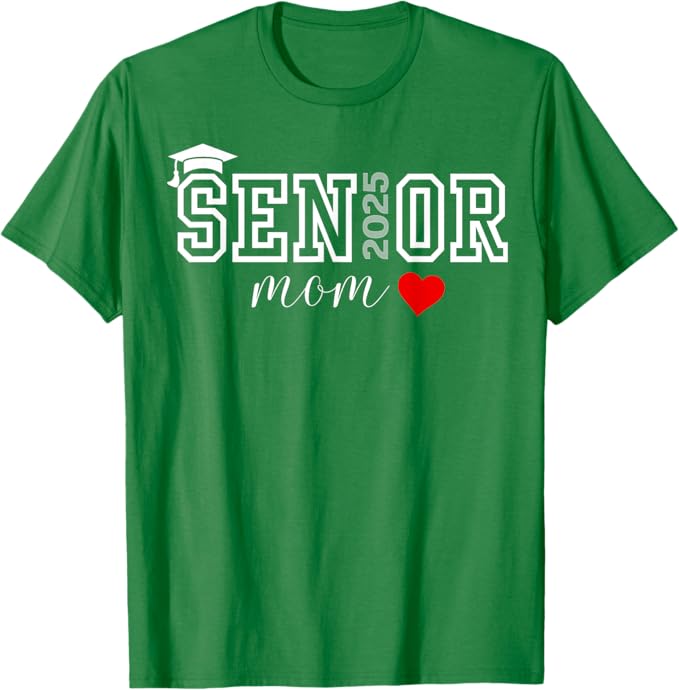 Cute Heart Graduate Proud Mom Shirt Mama Senior 25 Class of 2025 T-Shirt Proud Dad Senior 2025 Graduation Outfit Gift Saying Tee