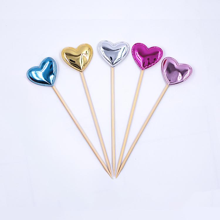 Heart Cake Topper: Bright Red, Perfect for Birthdays, Weddings, and Valentine's Day.
