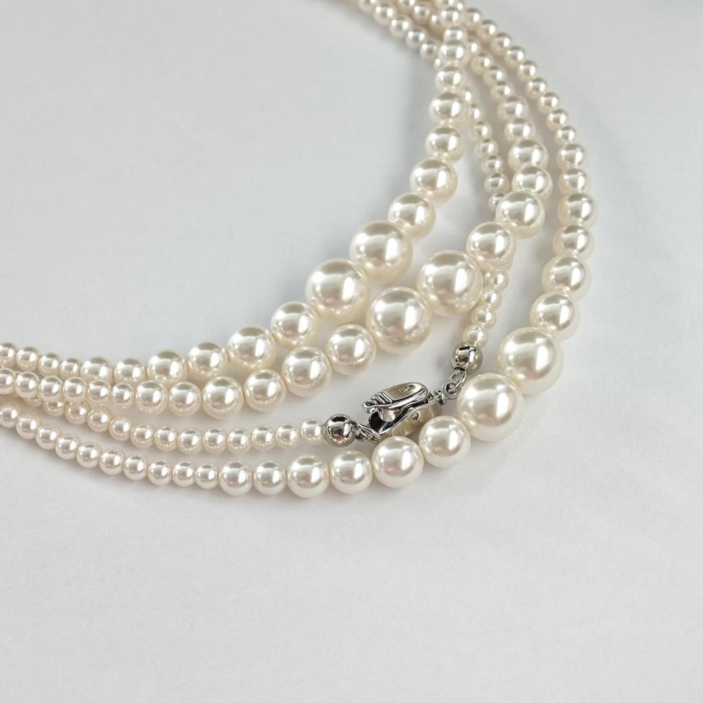 High-End Autumn & Winter Pearl Sweater Necklace - Luxurious Long Clavicle Chain