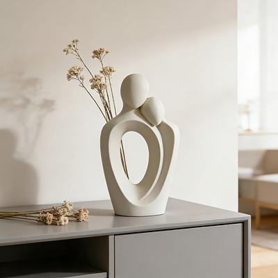 Couples Embrace Sculptural Ornaments, Love Themed Home Decor Suitable for Living Rooms, Desktops, and Holiday Decorations