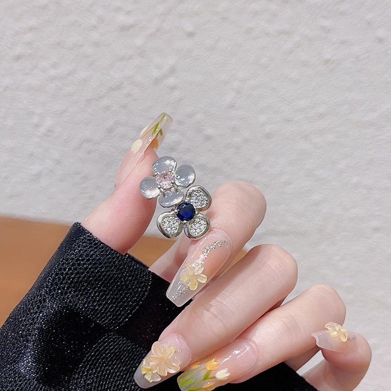 Flower Dopamine Colored Zir*****Pen Ring Stacked High Sense Niche Cold Wind Personality Ring Woman