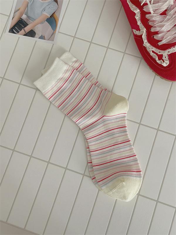 

Seamless Anti-Pilling Cartoon Dog Stripe Mid-Calf Cotton Socks for All Seasons One Size