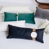 Weiche Samt Schmuck Ausstellungskissen Tragbarer Grauer Samt Armbandhalter Für Armbandaufbewahrung Und Uhren Organizer
