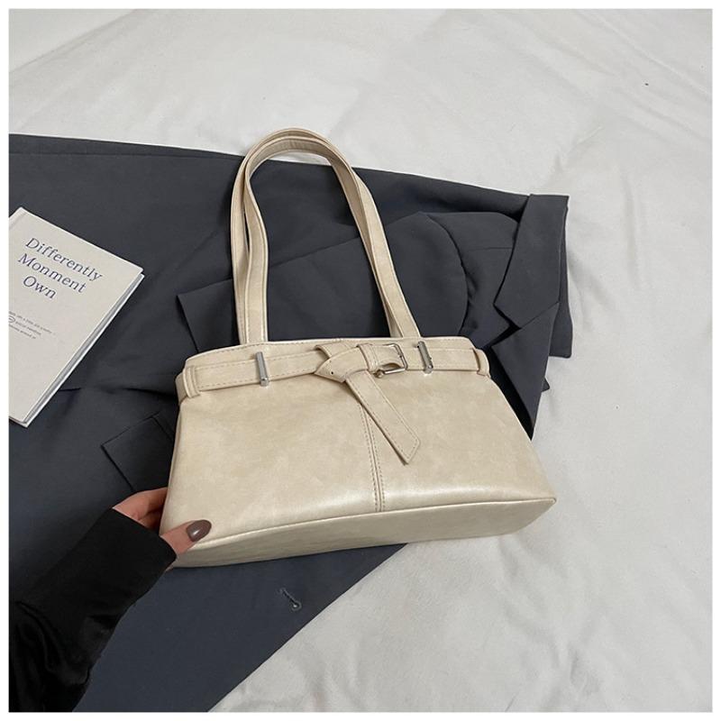 

Large capacity bag women s new versatile casual shoulder armpit bag fashionable women s retro commuter bag