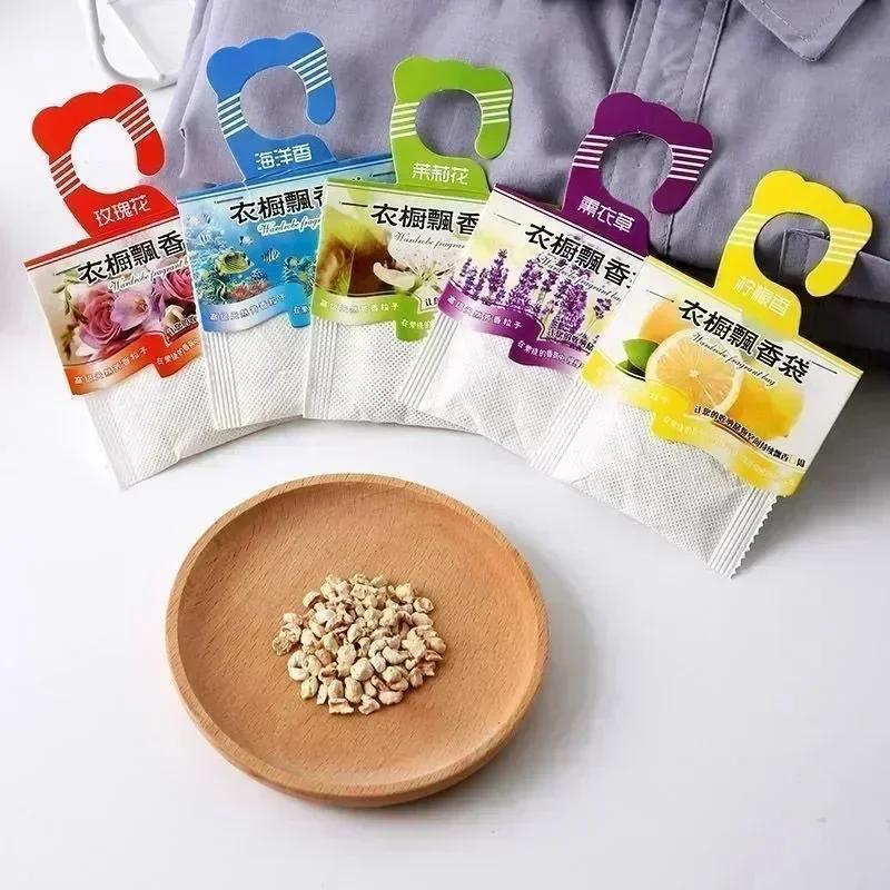 Wardrobe Sachet Natural Aromatherapy hanging bag Lavender Fragrance Pack Mildew and insect proof wardrobe sachet air freshener 3PC Osmanthus
