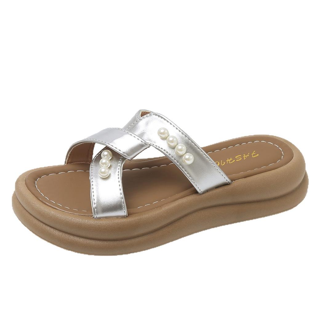 Thick bottom height increase outer wear one-word slippers female 2025 summer new fairy wind French beach pearl cool slippers