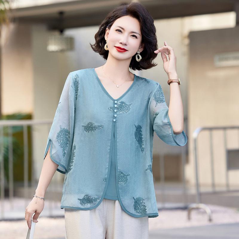 

Mother s Wear Chinese-Style Trendy Shirt: 2026 Spring/Summer Two-Piece Look, Loose-Fit T-Shirt for Middle-Aged Women. 4XL (135-150 lbs) синий