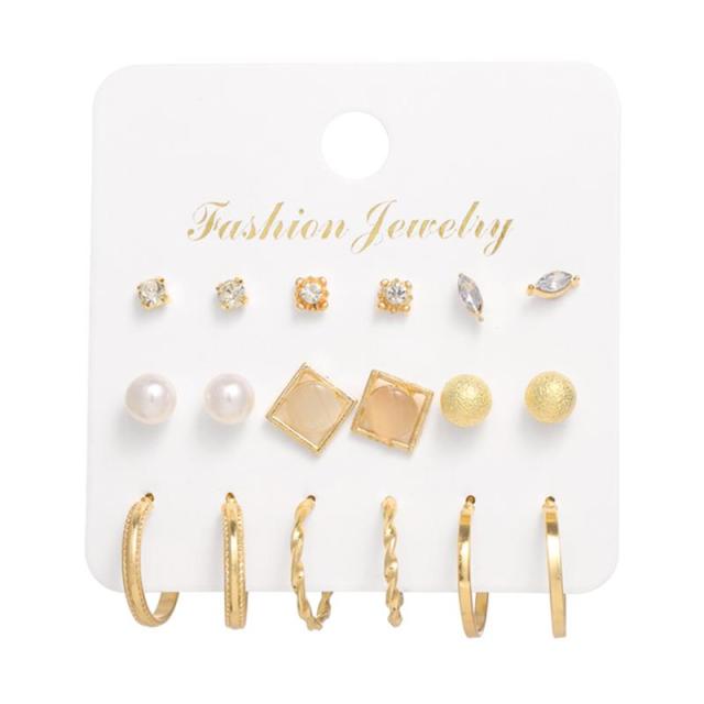 Women 'S Earrings Set Pearl Earrings For Fashionable Jewelry Women Bohemian Chic Style Geometric Crystalline Heart Stud EarringsFashion Stud