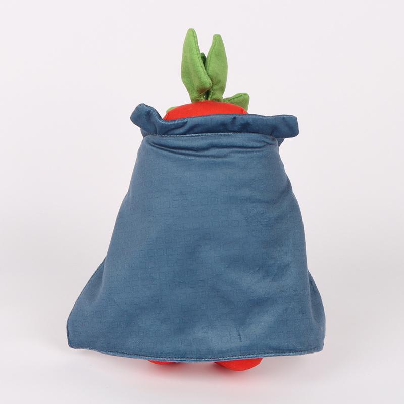 Pelerin Kırmızı Çilek Moda Zeki Manga Oyun Karakteri Beyin Çürümesi Yumuşak Bebekler Masaüstü Süsü Peluş Bebek Arkadaş ile Süslenmiş Çok Büyüleyici 25cm