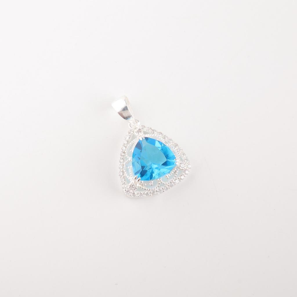 Schweizisk Blå Topas Ädelsten 925 Sterling Silver Smycken Zirkon Hänge 0.99" För Flicka CZP-8-8
