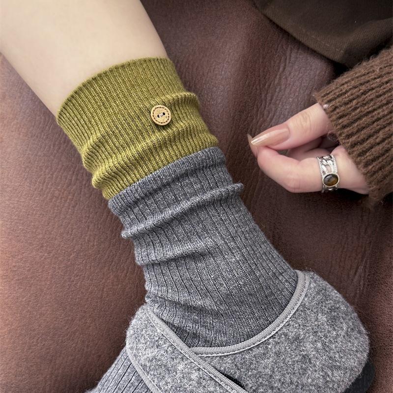 Retro Wooden Button Cashmere Socks Color Matching Medium Tube Socks Thermal Stockings Micro-Pressure Stacking Socks