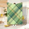 Retro Seamless Pattern Throw Lightweight 240G Flannel Blanket Soft Skin-Friendly For Summer Cooling