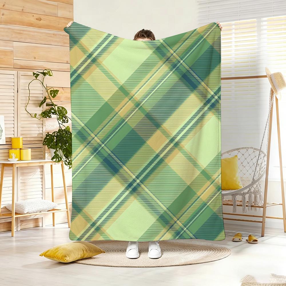 Retro Seamless Pattern Throw Lightweight 240G Flannel Blanket Soft Skin-Friendly For Summer Cooling