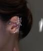 Versatile Rhinestone Butterfly Ear Cuff: Elf Ear Effect, No Piercing Needed, Elegant & Fashionable.
