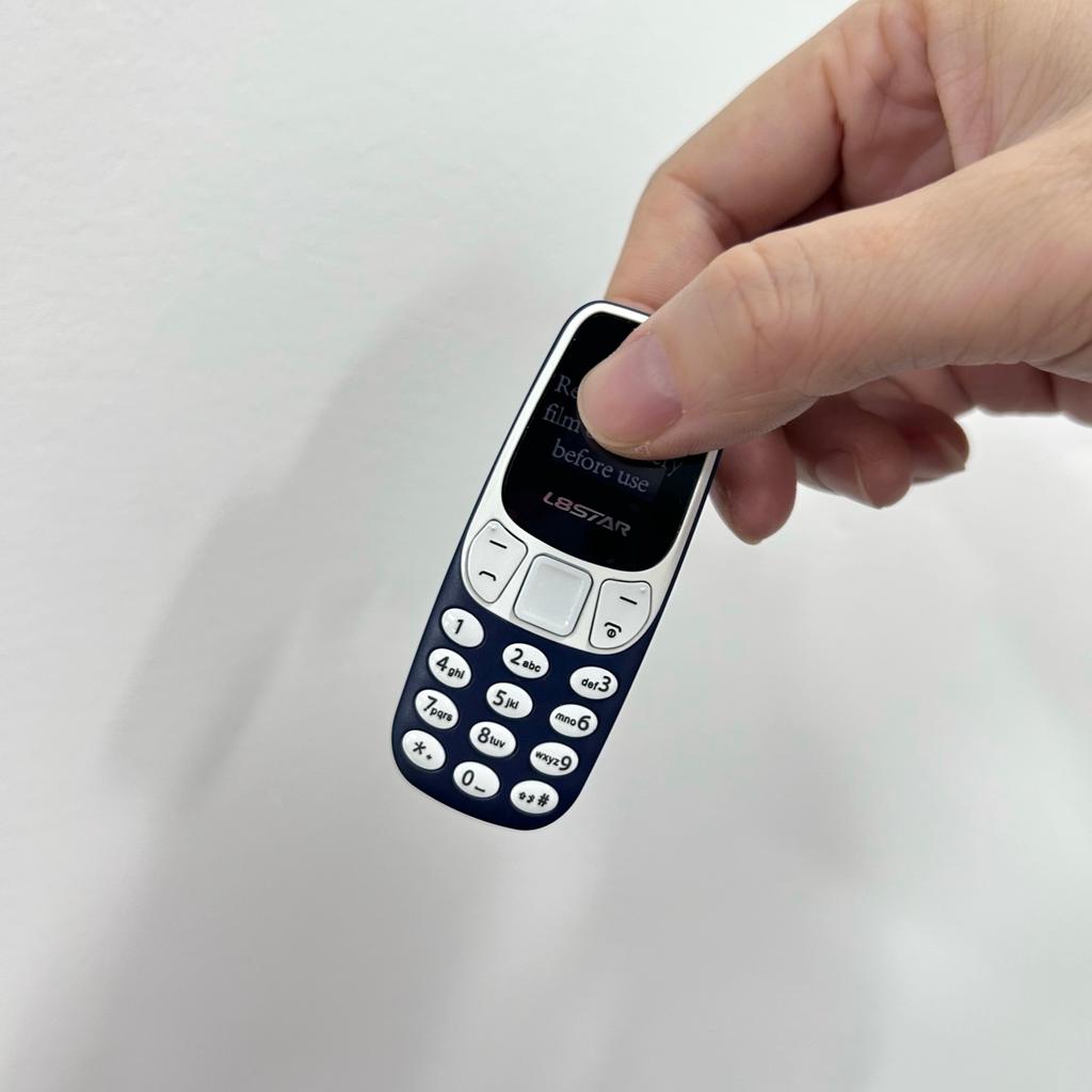 BM10 Super Mini Phone Wireless Dialer 0.66inch Screen Dual SIM Card 350mAh Battery SMS Small Cheap Mobile Phone
