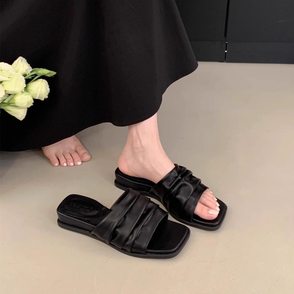 Slope heel sandals women's summer 2025 new retro niche fairy one-word drag French square head thick-soled slippers