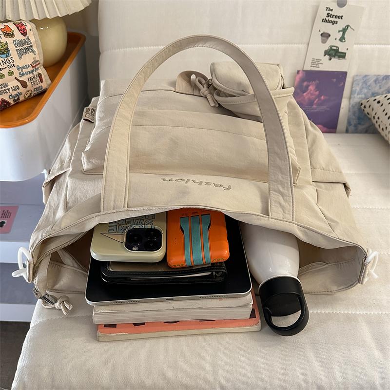 Large Capacity Commuter Shoulder Bag Women's Tote Bag Student Book Bag with Coin Purse