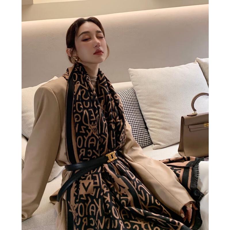 VICTORIA&VERA Autumn/Winter Letter-Edged Scarf