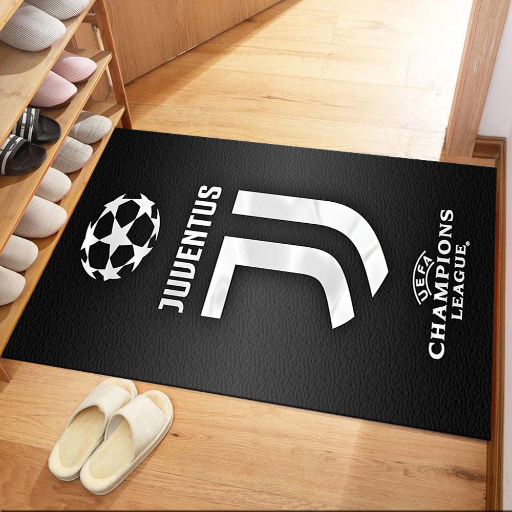 Juventus Floor Mat Suitable For Balcony Study Room Playrooms Living Rooms Antislip Rug Decorate Offices Wedding Party Gift