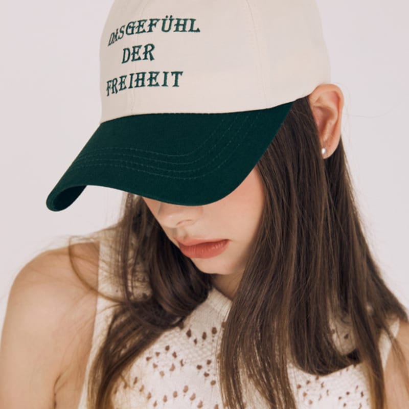 THEFRHT TWO-TONE BALL CAP (GREEN)